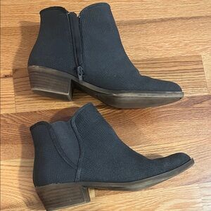 Kensie Gerona booties